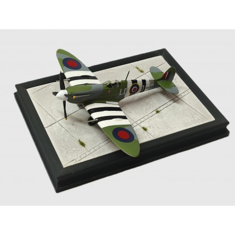 letištní plocha 1/72 malá (barva)