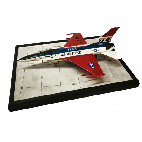 letištní plocha v rámu velká (barva)