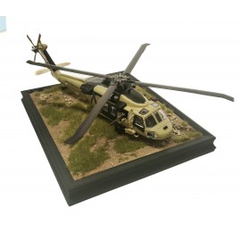 přistání na travnaté ploše 1/72 (v rámu)