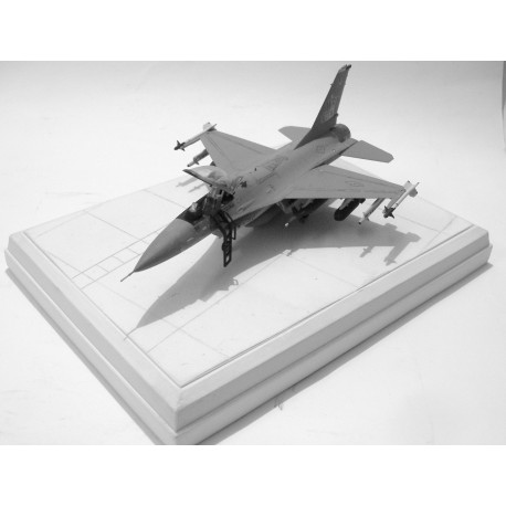 plocha pro přistání 1/72 (natur)